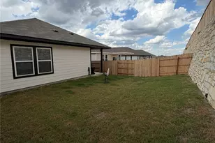 11917 Murano Dr, Austin, TX 78747 - Photo 16