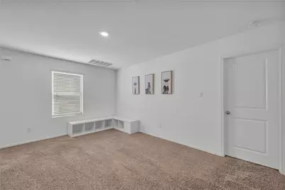 752 Circle Way #35H, Jarrell, TX 76537 - Photo 20