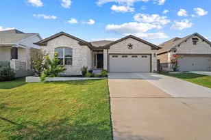 133 Alba Ave, San Marcos, TX 78666 - Photo 2