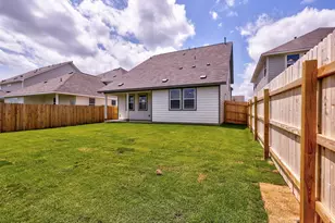 129 Prairie Falls Drive, Hutto, TX 78634 - Photo 38