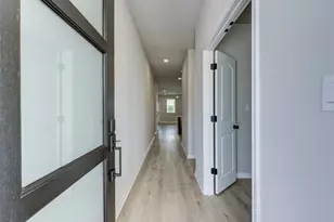 129 Prairie Falls Drive, Hutto, TX 78634 - Photo 4