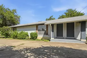 2712 St Edwards Cir, Austin, TX 78704 - Photo 1