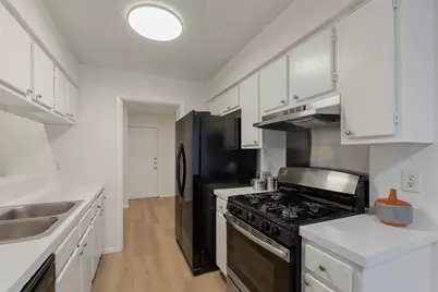 11603 Walnut Ridge Drive #Unit B, Austin, TX 78753 - Photo 10