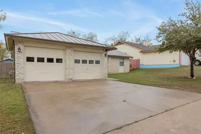 11603 Walnut Ridge Drive #Unit B, Austin, TX 78753 - Photo 2