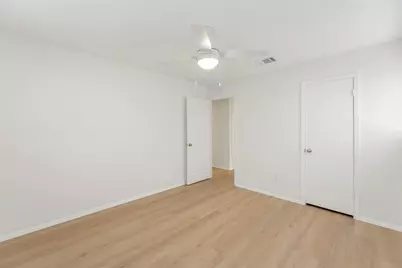 11603 Walnut Ridge Drive #Unit B, Austin, TX 78753 - Photo 16