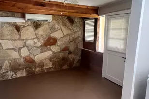1609 Morgan Ln, Austin, TX 78704 - Photo 4