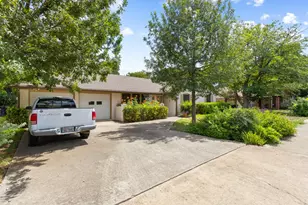 5706 Cherry Creek Dr, Austin, TX 78745 - Photo 2