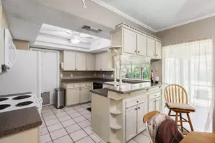 5706 Cherry Creek Dr, Austin, TX 78745 - Photo 18