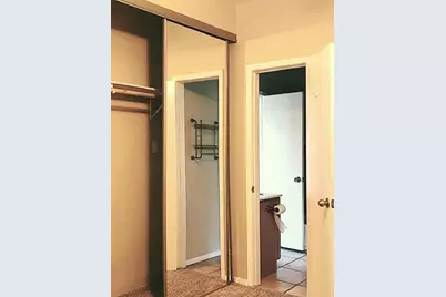 808 W 29th Street #301, Austin, TX 78705 - Photo 18