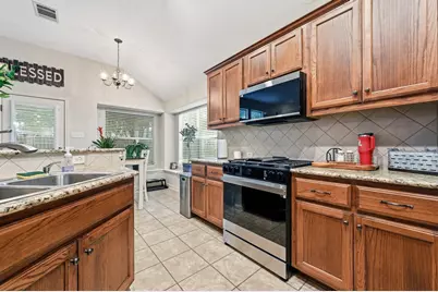 510 Middle Creek, Buda, TX 78610 - Photo 12