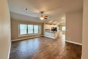 199 Tailwind Dr, Kyle, TX 78640 - Photo 2