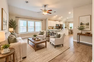 199 Tailwind Dr, Kyle, TX 78640 - Photo 2