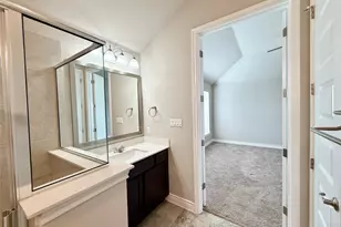 199 Tailwind Dr, Kyle, TX 78640 - Photo 14