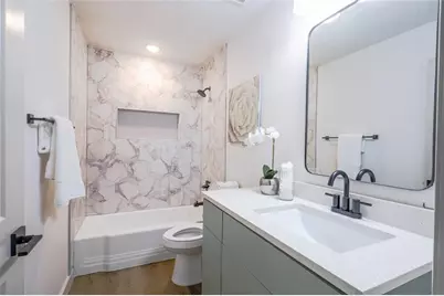 6920 Bryn Mawr Drive, Austin, TX 78723 - Photo 8