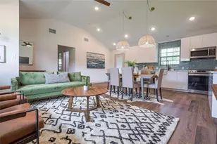 6920 Bryn Mawr Dr, Austin, TX 78723 - Photo 4