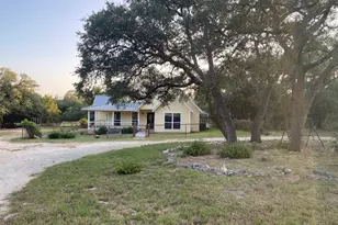 306 Plainview Rd, Wimberley, TX 78676 - Photo 2