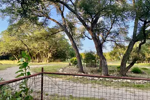 306 Plainview Rd, Wimberley, TX 78676 - Photo 34