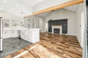 2207 Raintree Path, Round Rock, TX 78664 - Photo 8