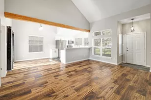 2207 Raintree Path, Round Rock, TX 78664 - Photo 2