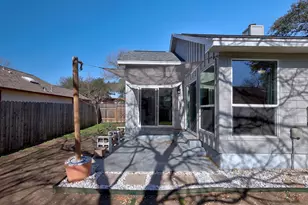 2207 Raintree Path, Round Rock, TX 78664 - Photo 22