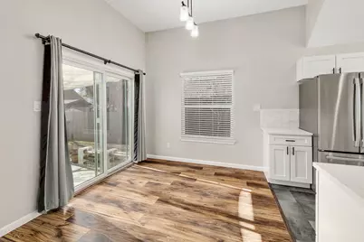 2207 Raintree Path, Round Rock, TX 78664 - Photo 6