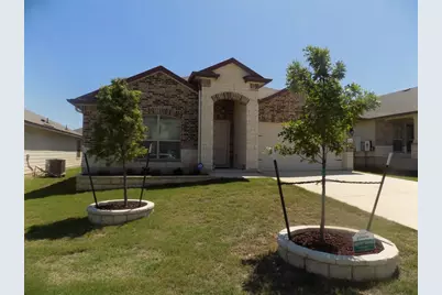 124 Rearden Boulevard, Jarrell, TX 76537 - Photo 2