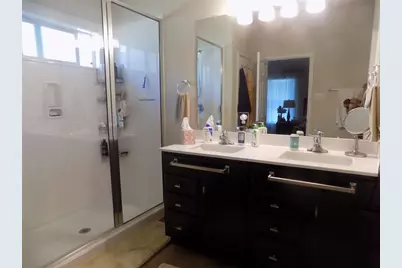 124 Rearden Boulevard, Jarrell, TX 76537 - Photo 14