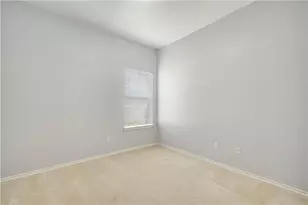 242 Amber Oak Dr, Kyle, TX 78640 - Photo 14
