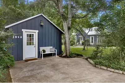 306 5th Avenue, Smithville, TX 78957 - Photo 30