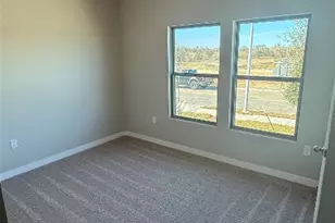 13617 Gray Landing Dr, Elgin, TX 78621 - Photo 12