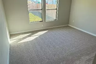 13617 Gray Landing Dr, Elgin, TX 78621 - Photo 10