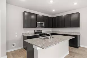 13617 Gray Lndg Dr, Elgin, TX 78621 - Photo 10