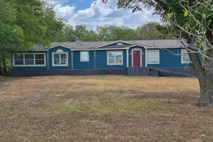 1120 Battle Lake Rd, Hallsburg, TX 76682 - Photo 2