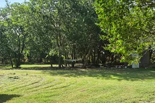 1120 Battle Lake Rd, Hallsburg, TX 76682 - Photo 14