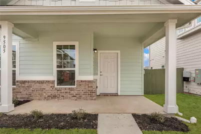 9505 Morning Iris Drive, Manor, TX 78653 - Photo 4