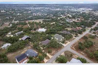 900 Morgan Hill Drive, Dripping Springs, TX 78620 - Photo 30