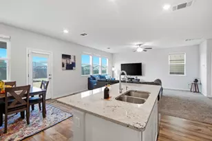 135 Mason Hl Ln, Georgetown, TX 78628 - Photo 12