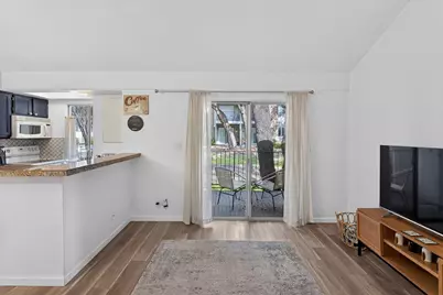 3018 S 1st Street #205, Austin, TX 78704 - Photo 4