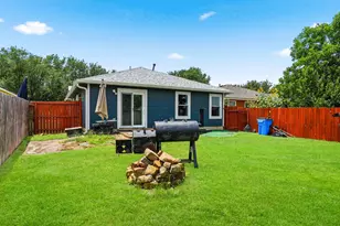 17912 Honey Locust Ln, Elgin, TX 78621 - Photo 24