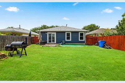 17912 Honey Locust Lane, Elgin, TX 78621 - Photo 26
