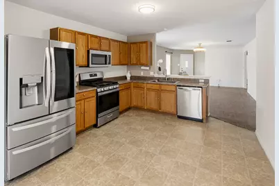 17912 Honey Locust Lane, Elgin, TX 78621 - Photo 8