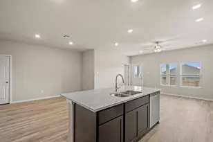 160 Wind Hl, Jarrell, TX 76537 - Photo 14