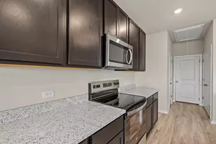 160 Wind Hl, Jarrell, TX 76537 - Photo 12