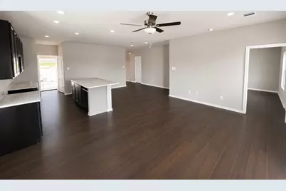 160 Wind Hill, Jarrell, TX 76537 - Photo 4