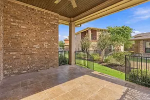 1013 Sue Ann Rose Dr, Austin, TX 78717 - Photo 2