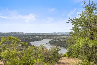 22717 Rainbow Connection Skyway, Spicewood, TX 78669 - Photo 24