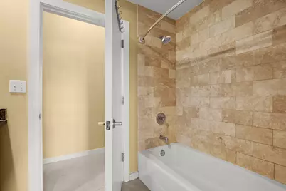 2235 E 6th Street #204, Austin, TX 78702 - Photo 10