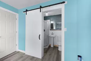 209 E Live Oak St, Burnet, TX 78611 - Photo 16