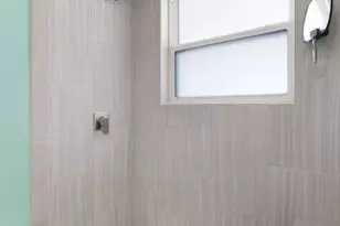 209 E Live Oak St, Burnet, TX 78611 - Photo 14