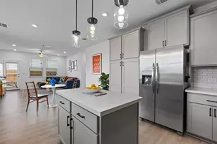 13506 Grand Central Dr, Pflugerville, TX 78660 - Photo 14